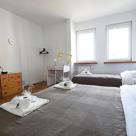 Homestay Mhost Bronowice