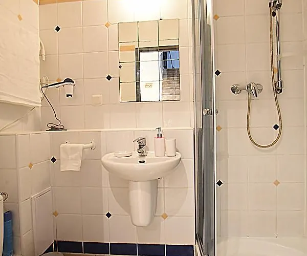 Mhost Bronowice Проживание в семье *