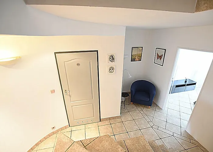 Mhost Bronowice 民宿 *