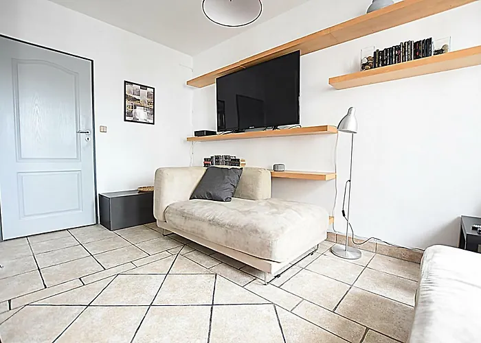 Mhost Bronowice Проживание в семье