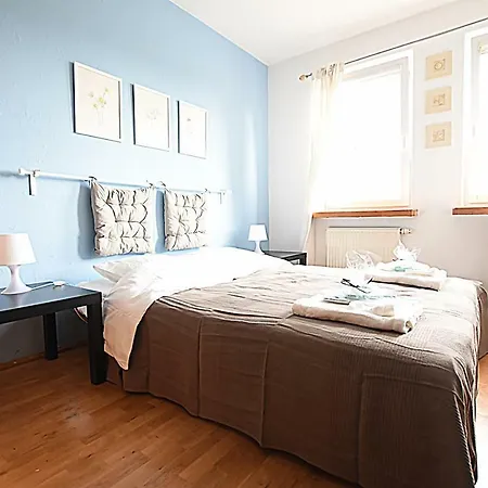 Homestay Mhost Bronowice *